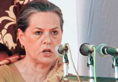 Sonia in Sikar rally: Congress led Rajasthan in developing path