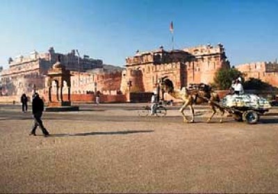 Bikaner Boy Stabbed Dutch Tourists