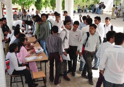 127 students received offer letters in College Job Fair Udaipur
