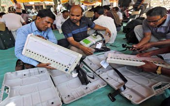 First Time in Country, EVM to be used in Rajasthan University